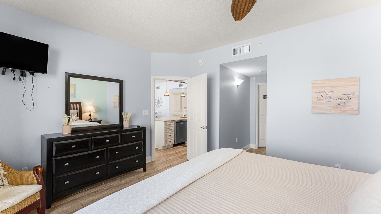 Photo of Bedroom in Miramar Beach