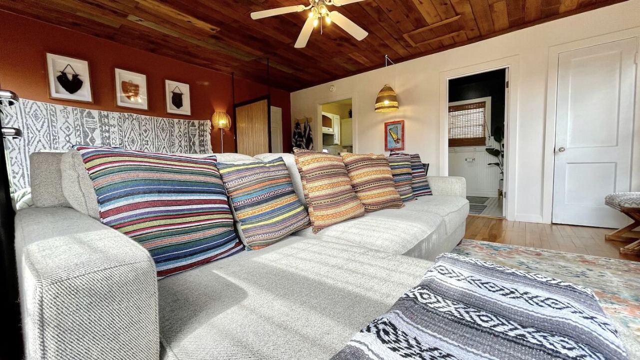 Photo of Livingroom in Monticello Park