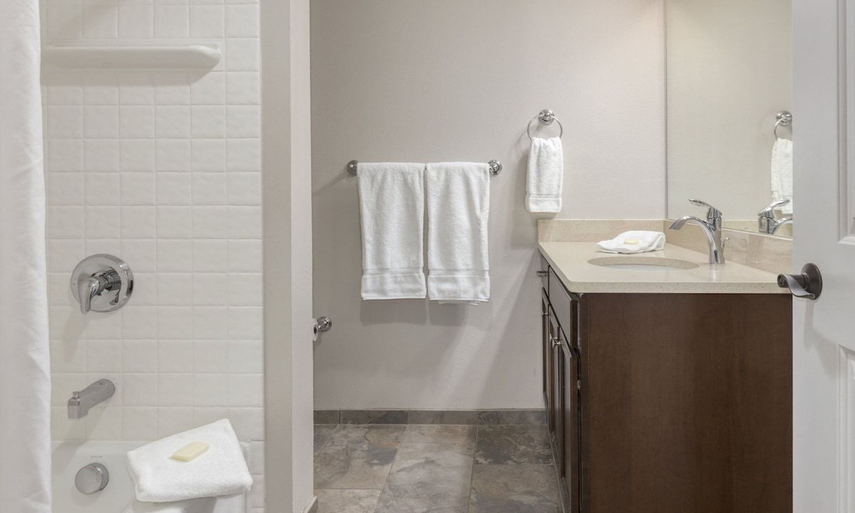Photo of Bathroom in West Yellowstone