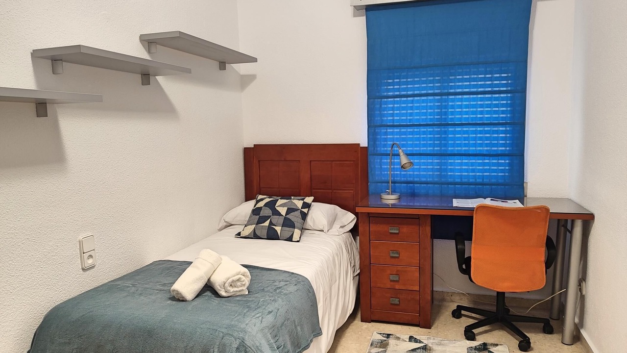 Photo of Bedroom in Huerta del Rey Vallellano
