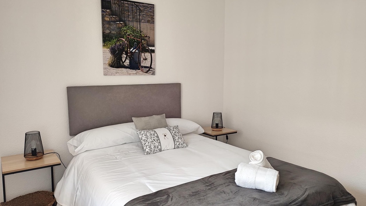 Photo of Bedroom in Huerta del Rey Vallellano