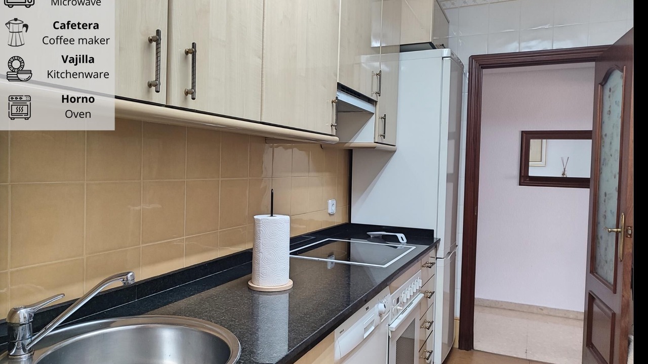 Photo of Kitchen in Huerta del Rey Vallellano