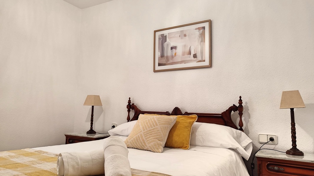 Photo of Bedroom in Huerta del Rey Vallellano