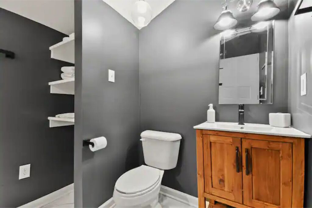 Photo of Bathroom in Strasburg