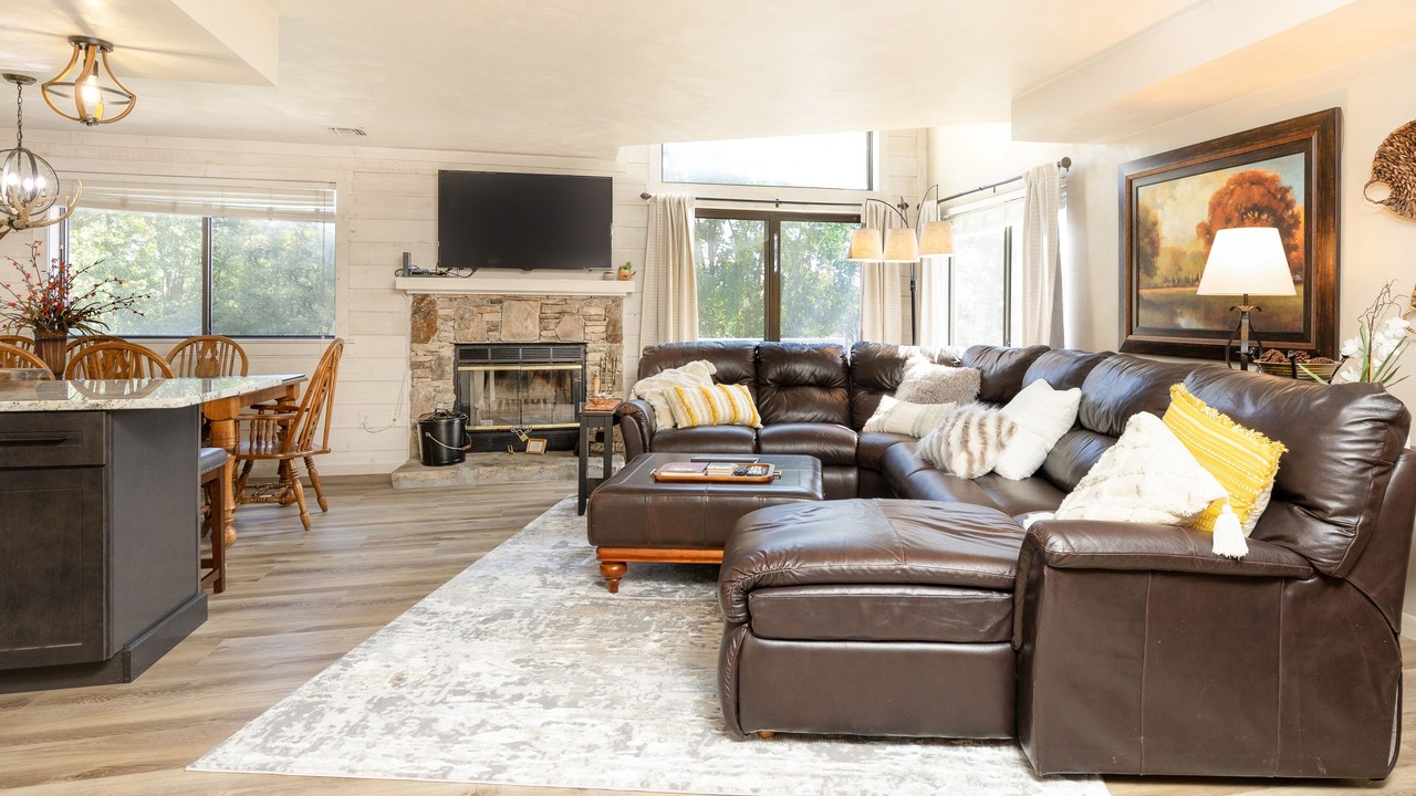 Photo of Bedroom in Seven Springs