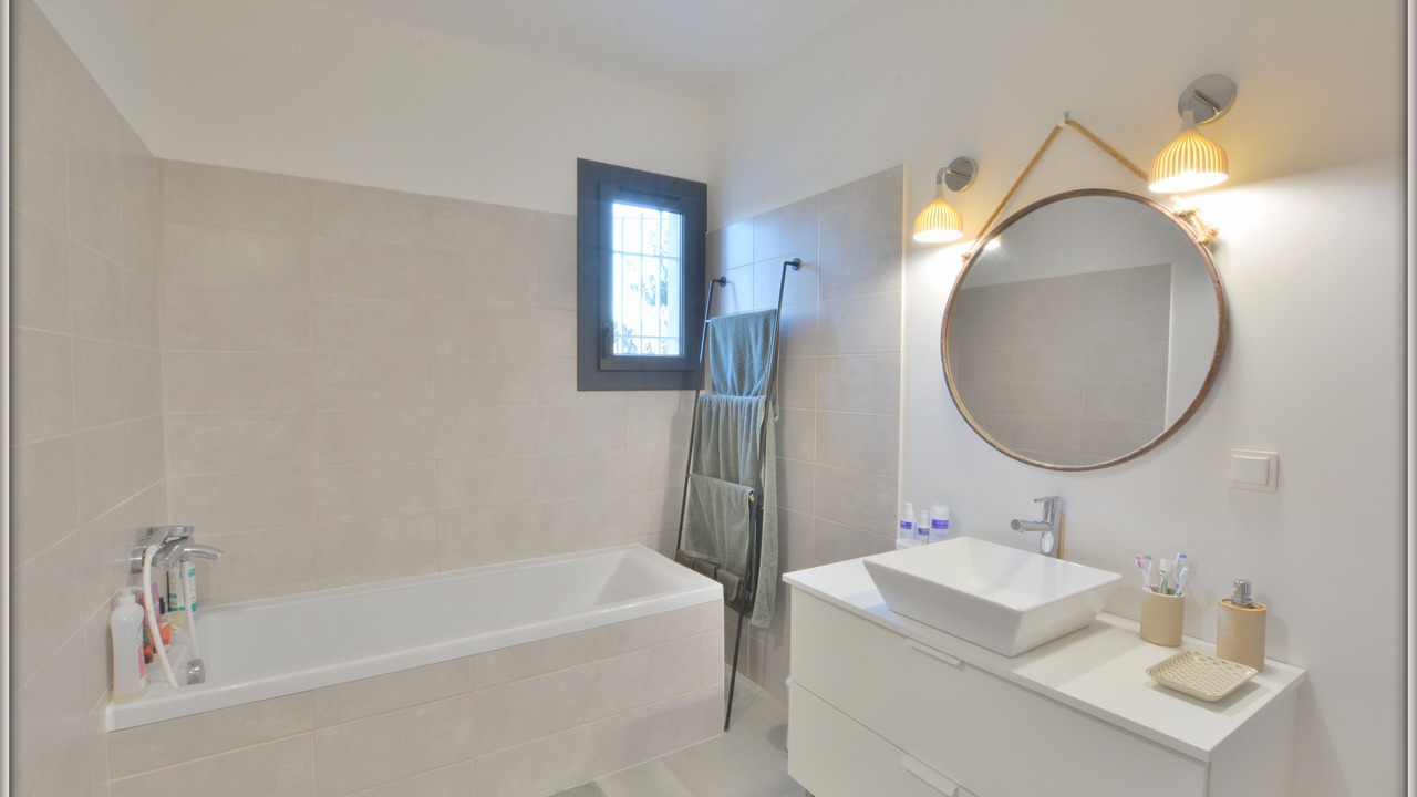 Photo of Bathroom in Calvisson