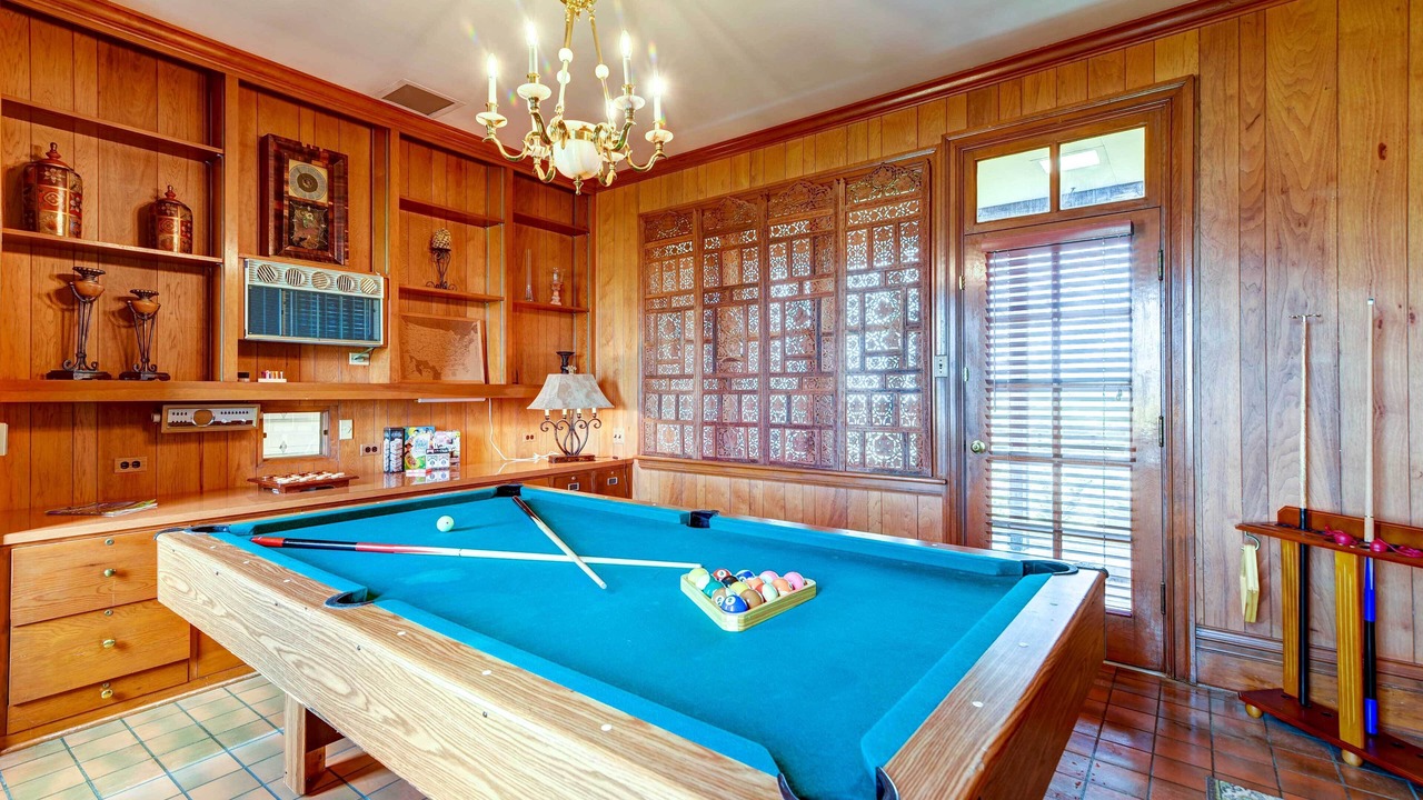 Photo of Others in Oakland