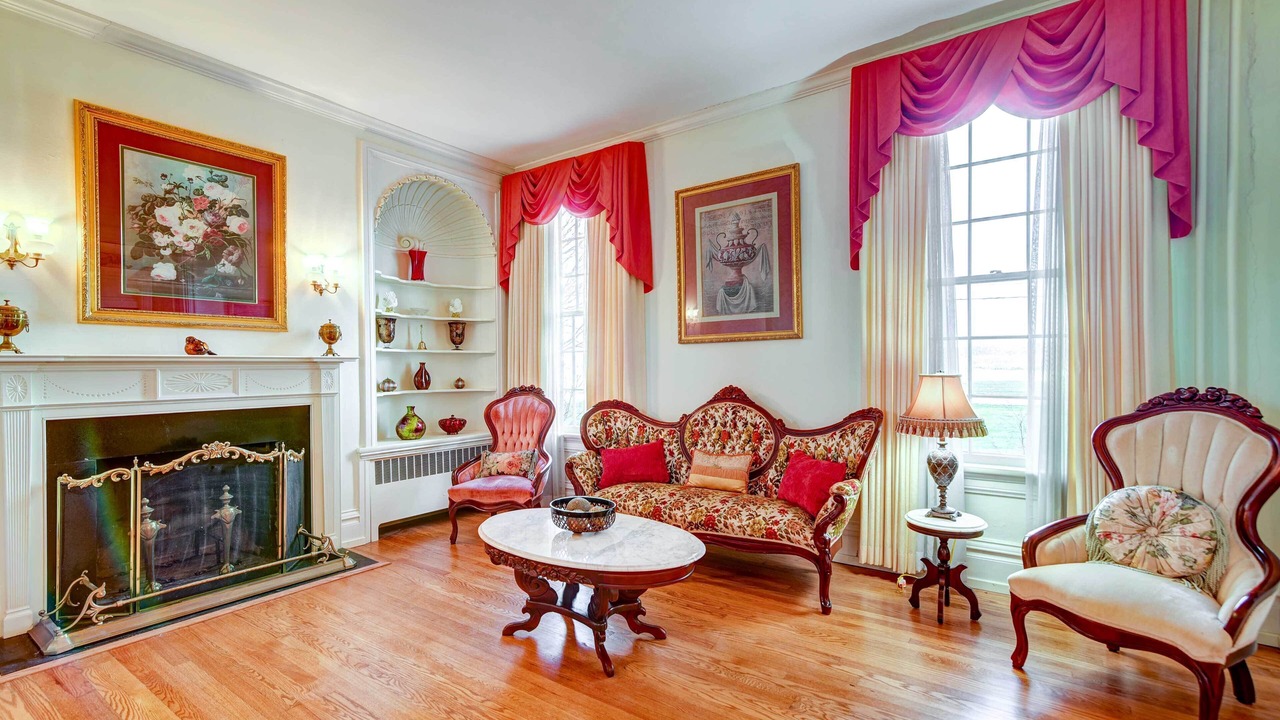 Photo of Others in Oakland