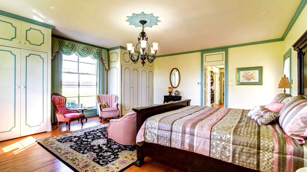 Photo of Bedroom in Oakland