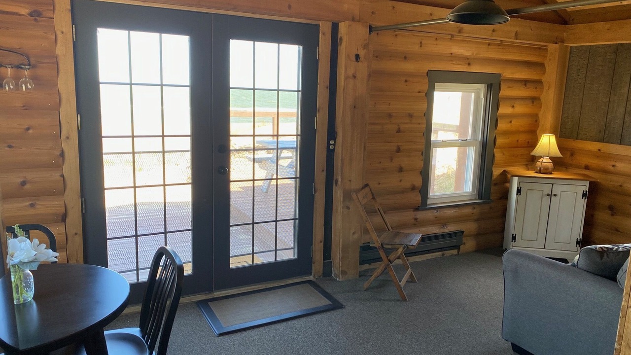 Photo of Livingroom in Port Austin