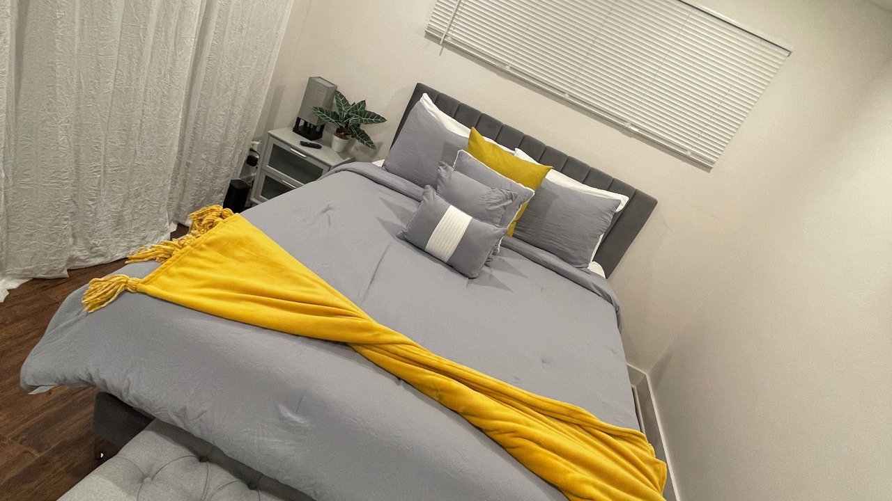 Photo of Bedroom in Peak's Suburban Addition