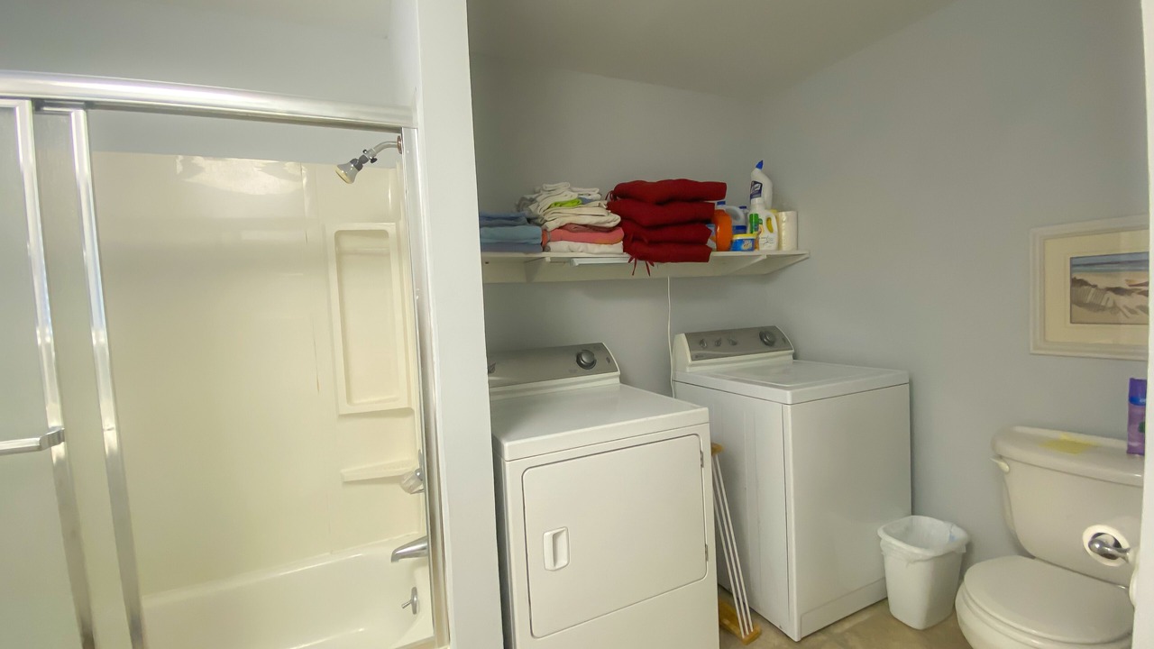 Photo of Bathroom in Protem