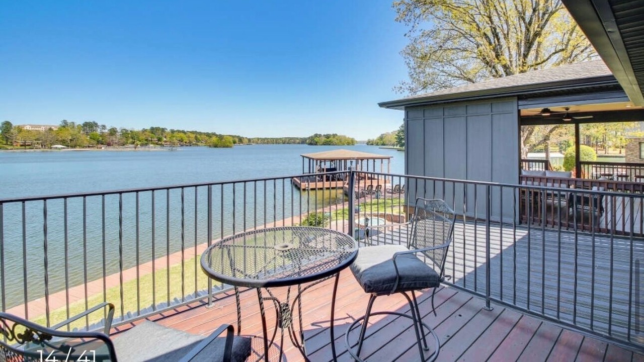 Photo of Patio Balcony in Lake Hamilton