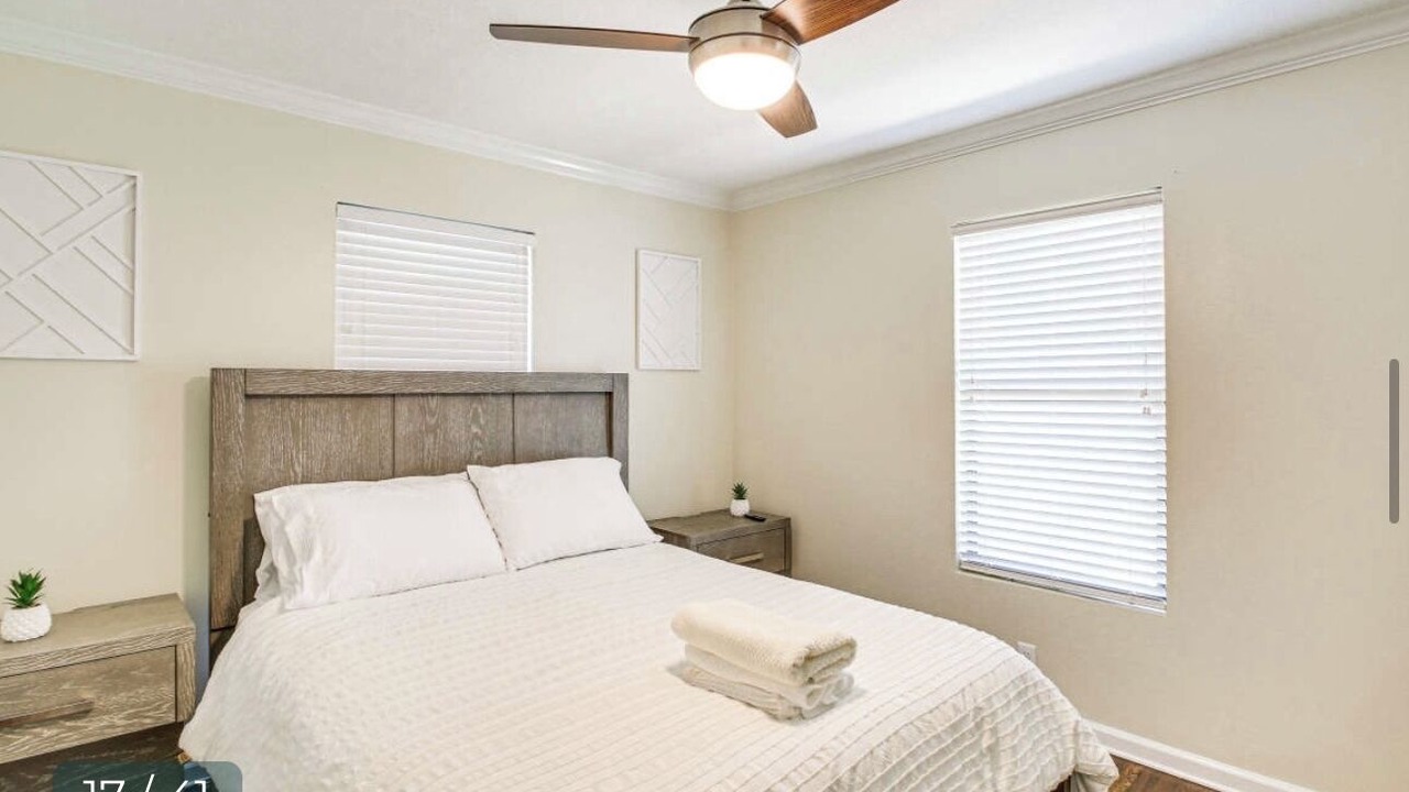 Photo of Bedroom in Lake Hamilton