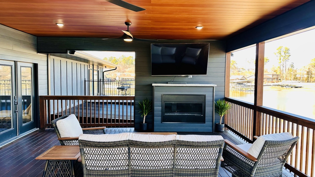 Photo of Patio Balcony in Lake Hamilton