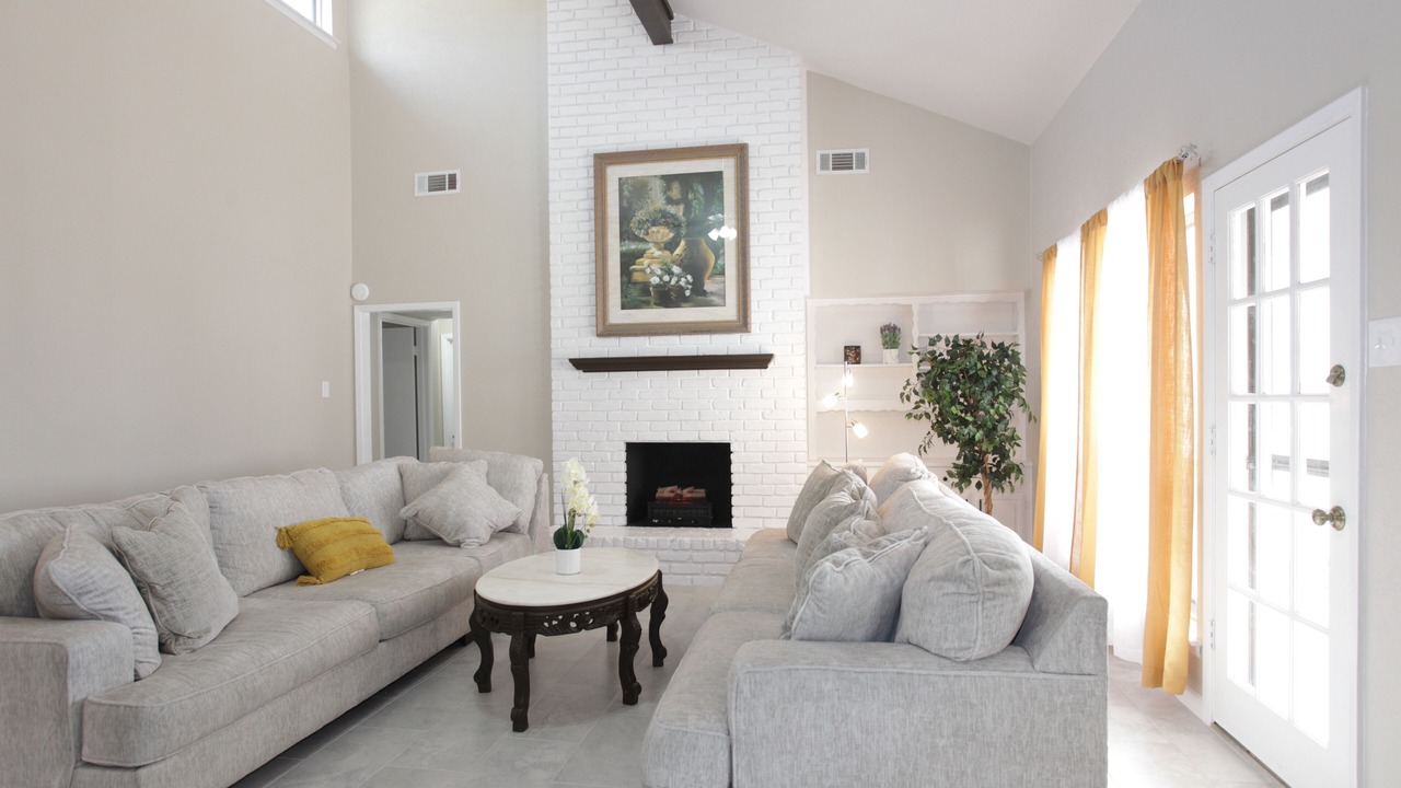 Photo of Livingroom in Rockwall