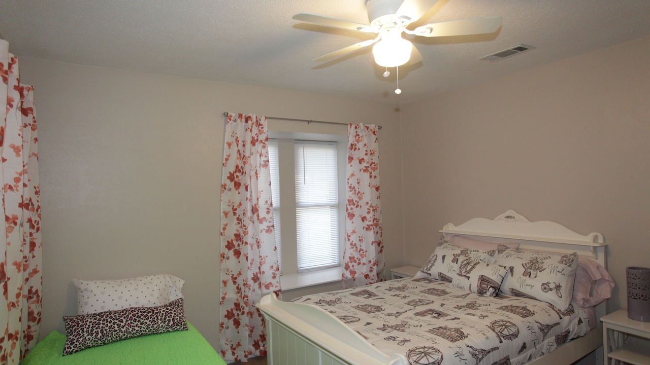 Photo of Bedroom in Rockwall