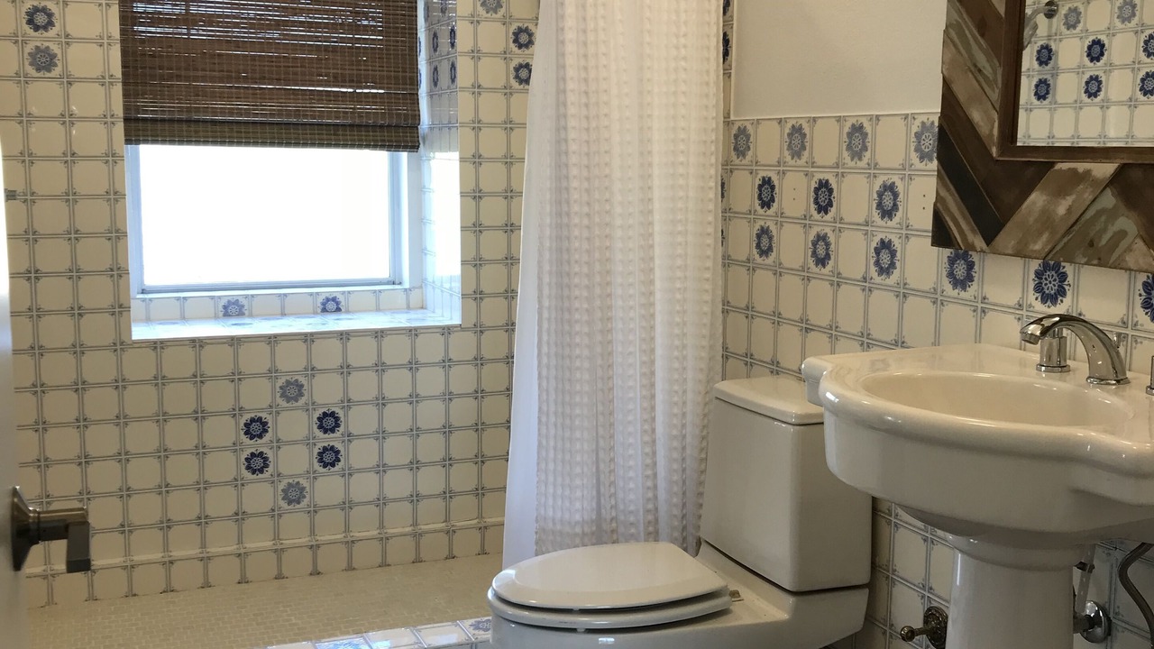 Photo of Bathroom in Graford