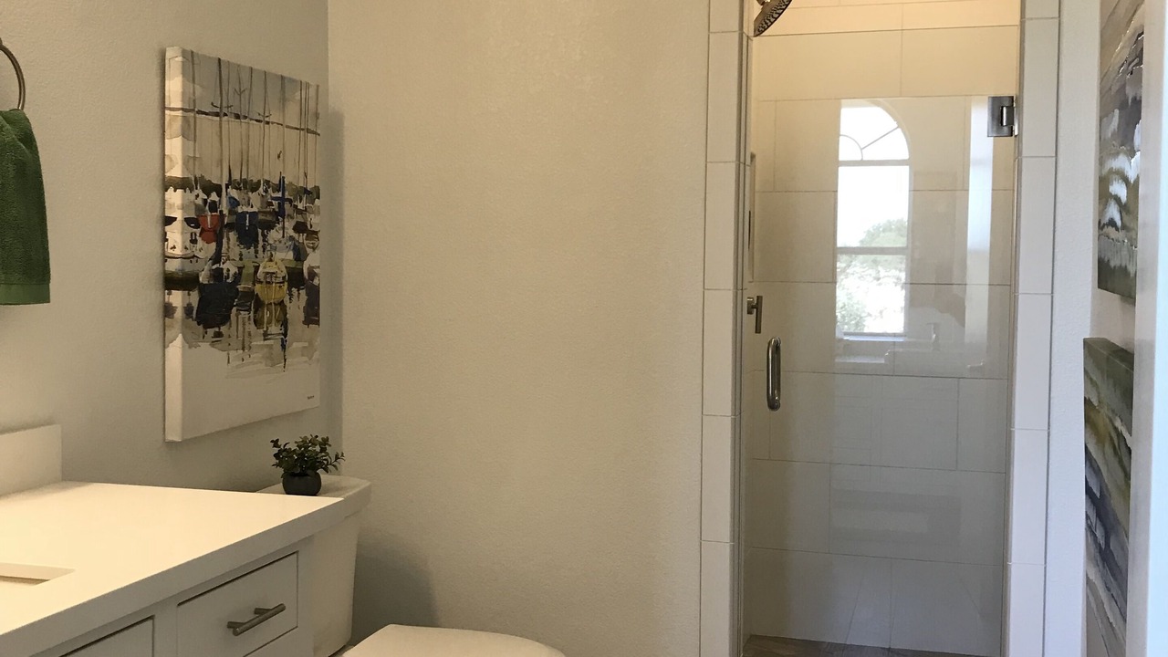 Photo of Bathroom in Graford