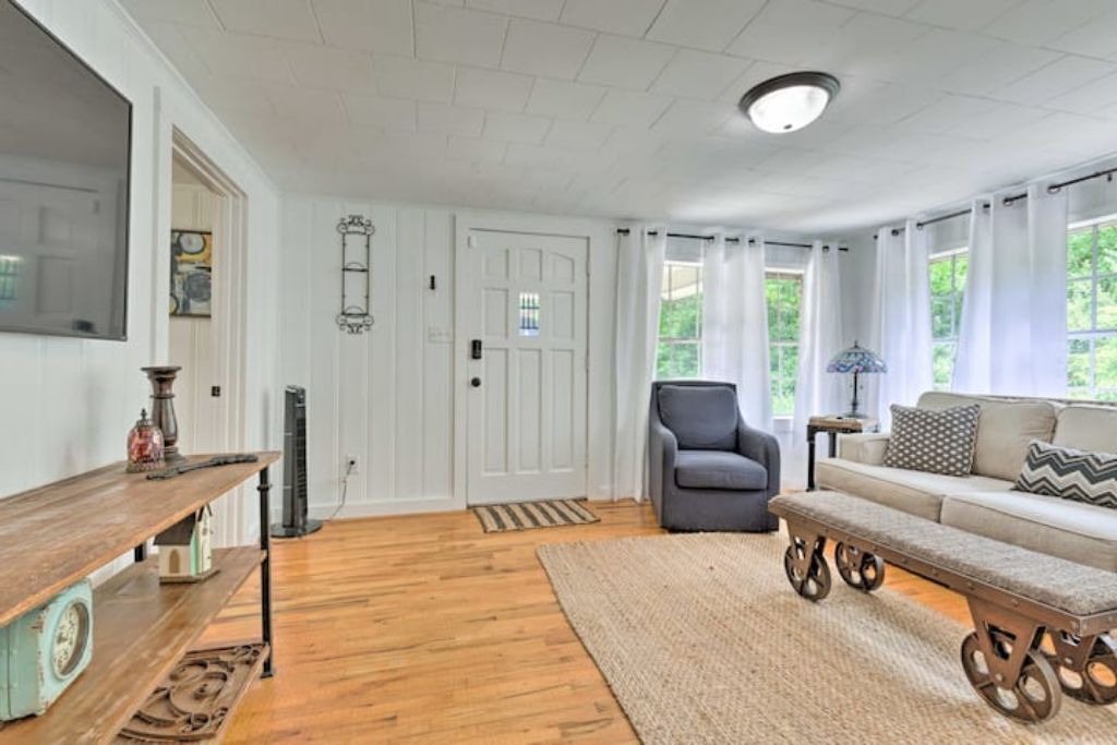 Photo of Livingroom in Mobile