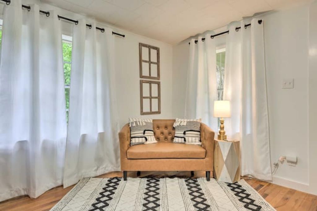 Photo of Livingroom in Mobile