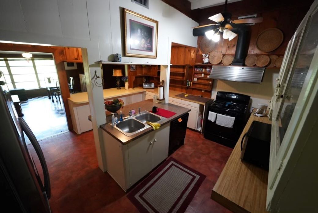 Photo of Kitchen in Port Allen