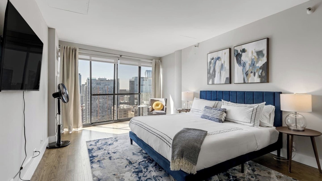 Photo of Bedroom in The Loop