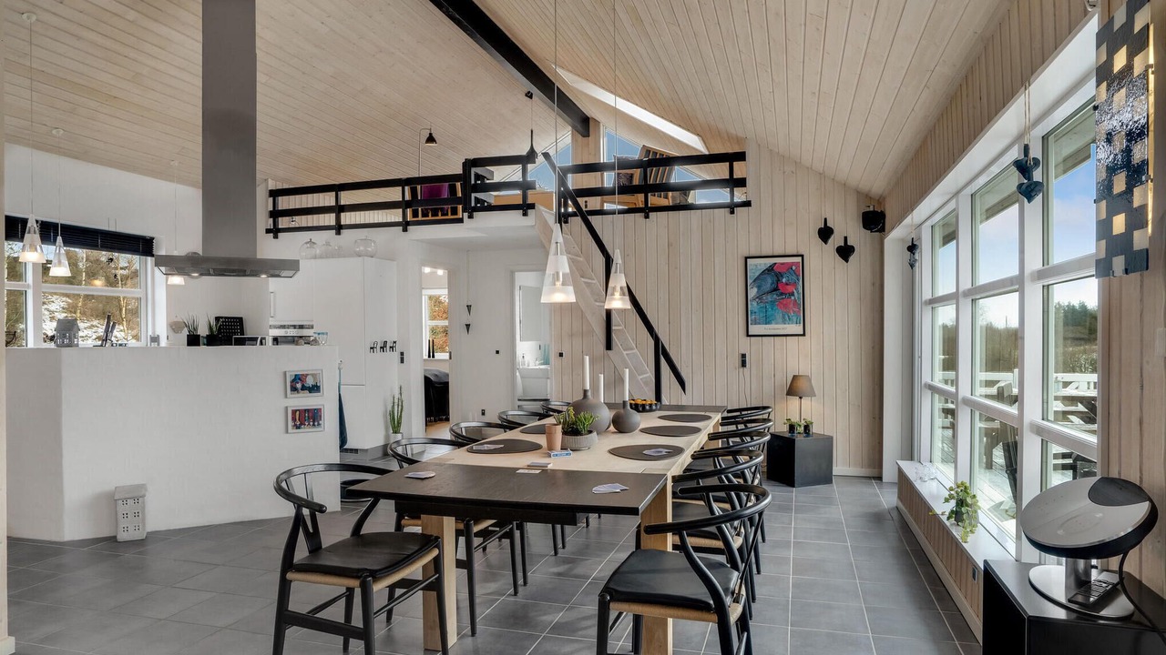 Photo of Bedroom in Fur