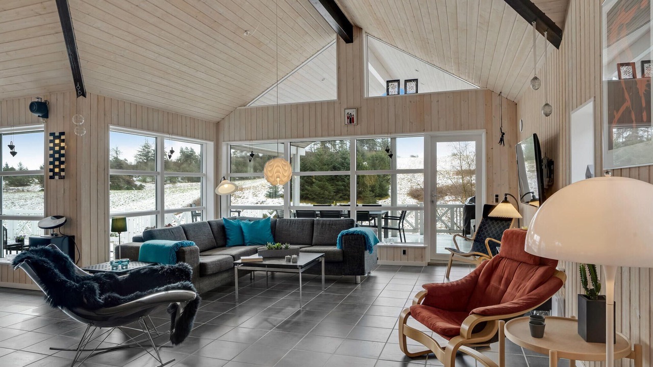 Photo of Bedroom in Fur