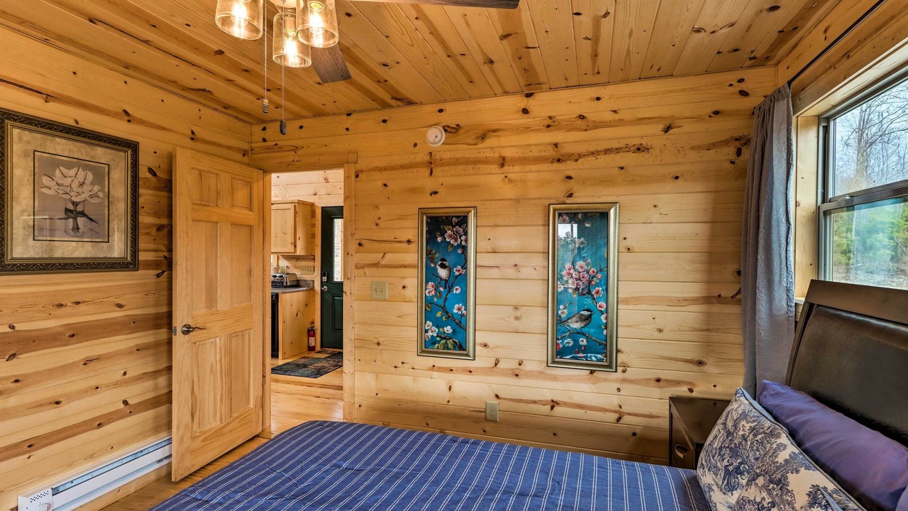 Photo of Bedroom in Murphy