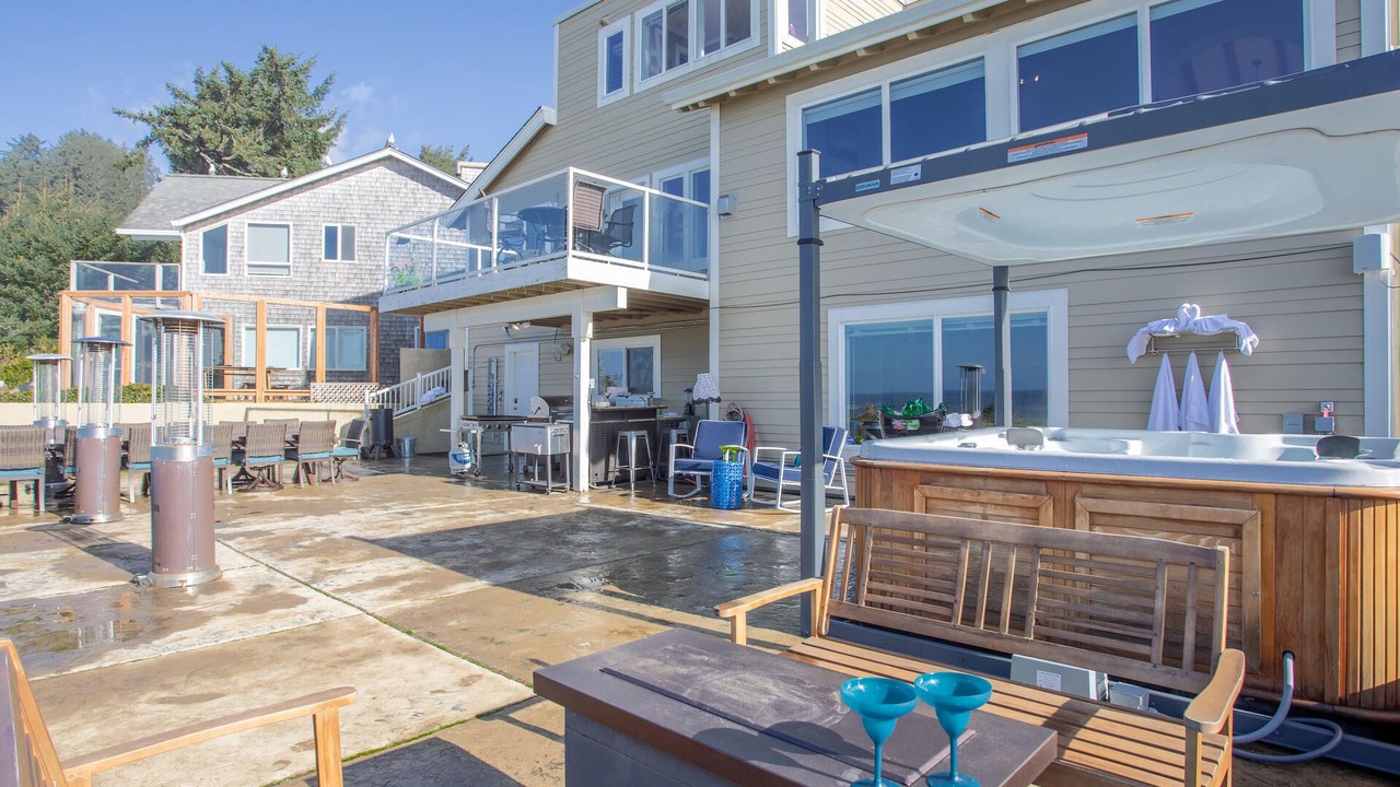 Photo of Others in Roads End