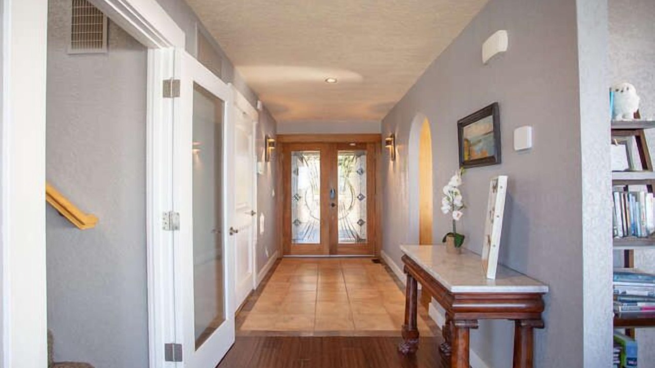 Photo of Others in Roads End