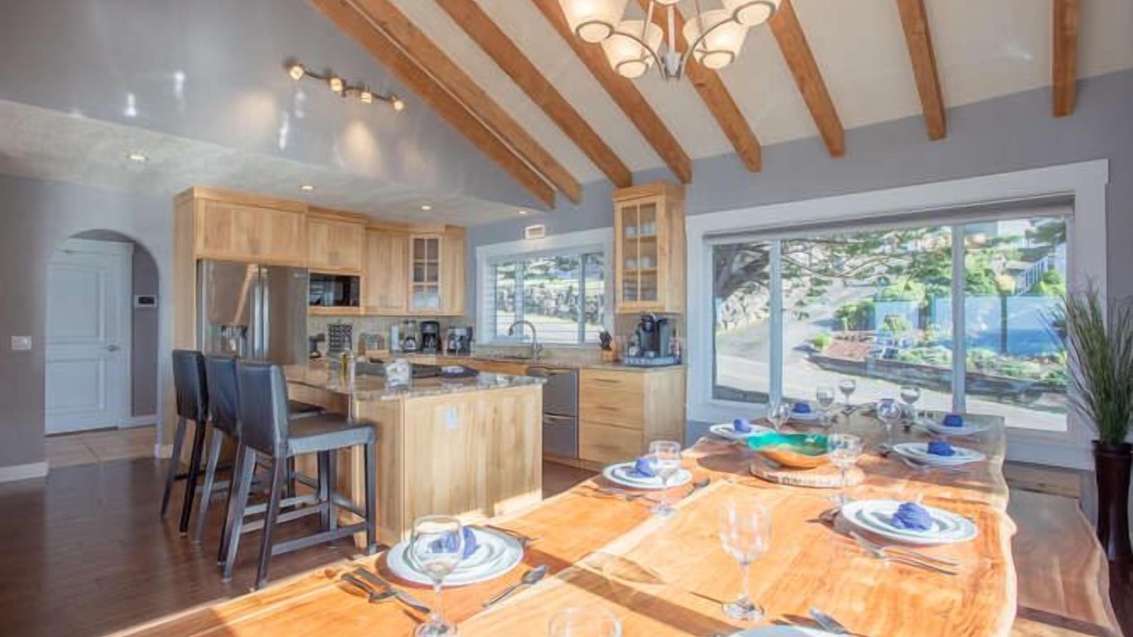 Photo of Bedroom in Roads End