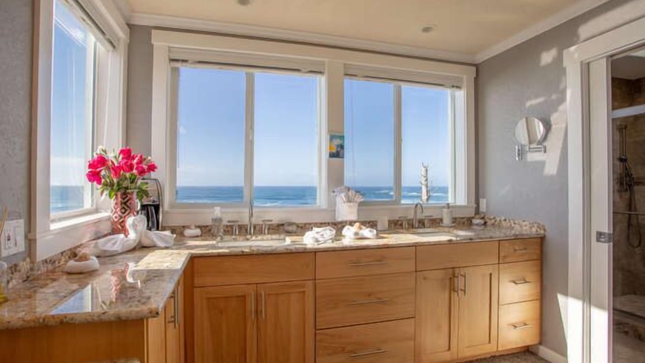 Photo of Others in Roads End