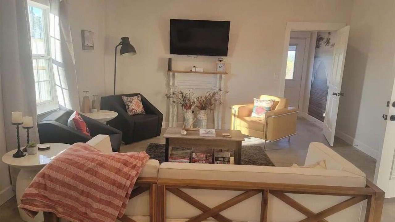 Photo of Livingroom in Baker County