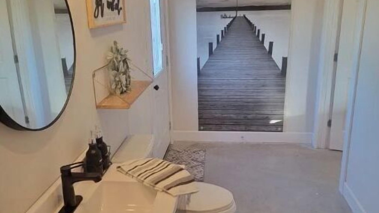 Photo of Bathroom in Baker County