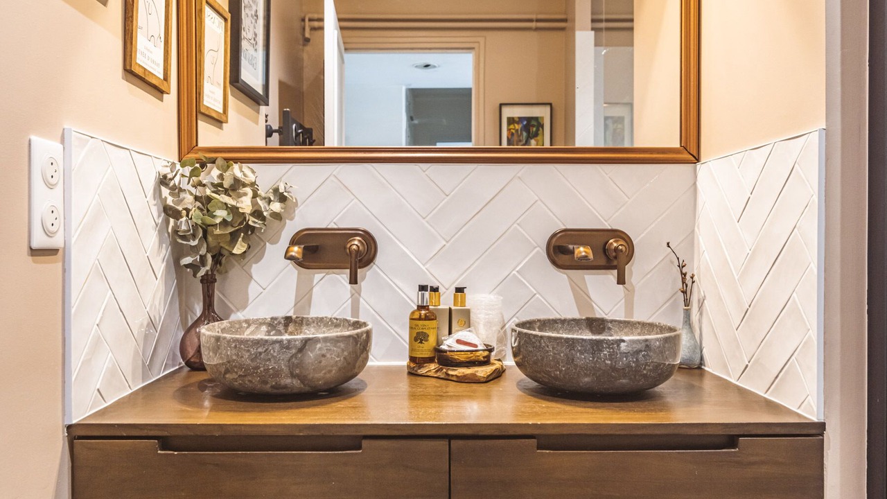 Photo of Bathroom in Reims City Centre