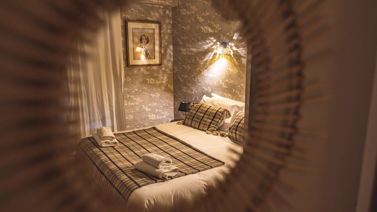 Photo of Bedroom in Reims City Centre