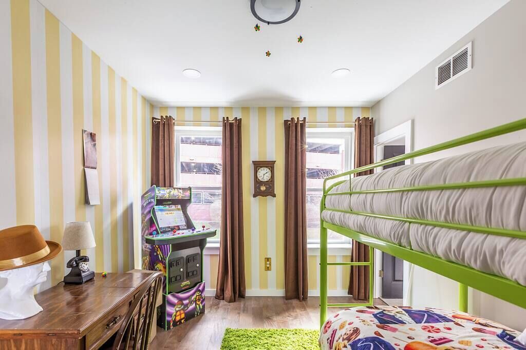 Photo of Bedroom in Lawrenceville