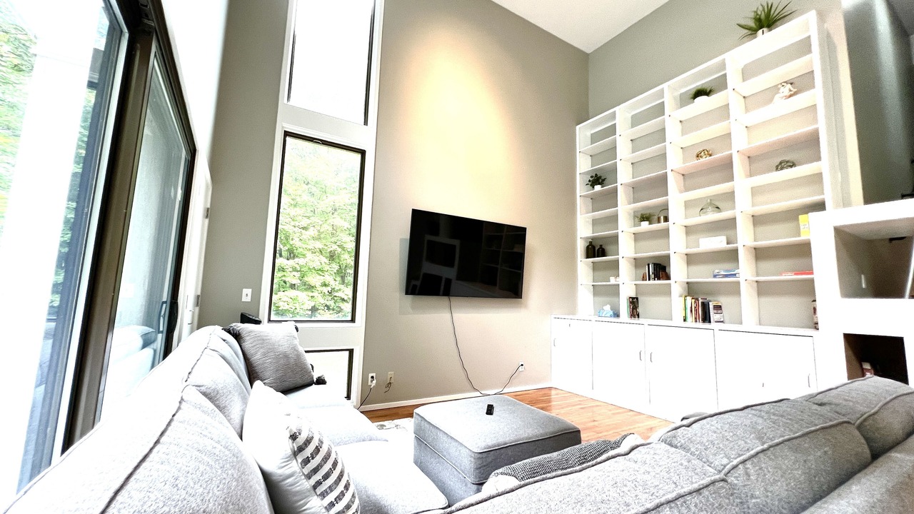 Photo of Livingroom in West Lafayette