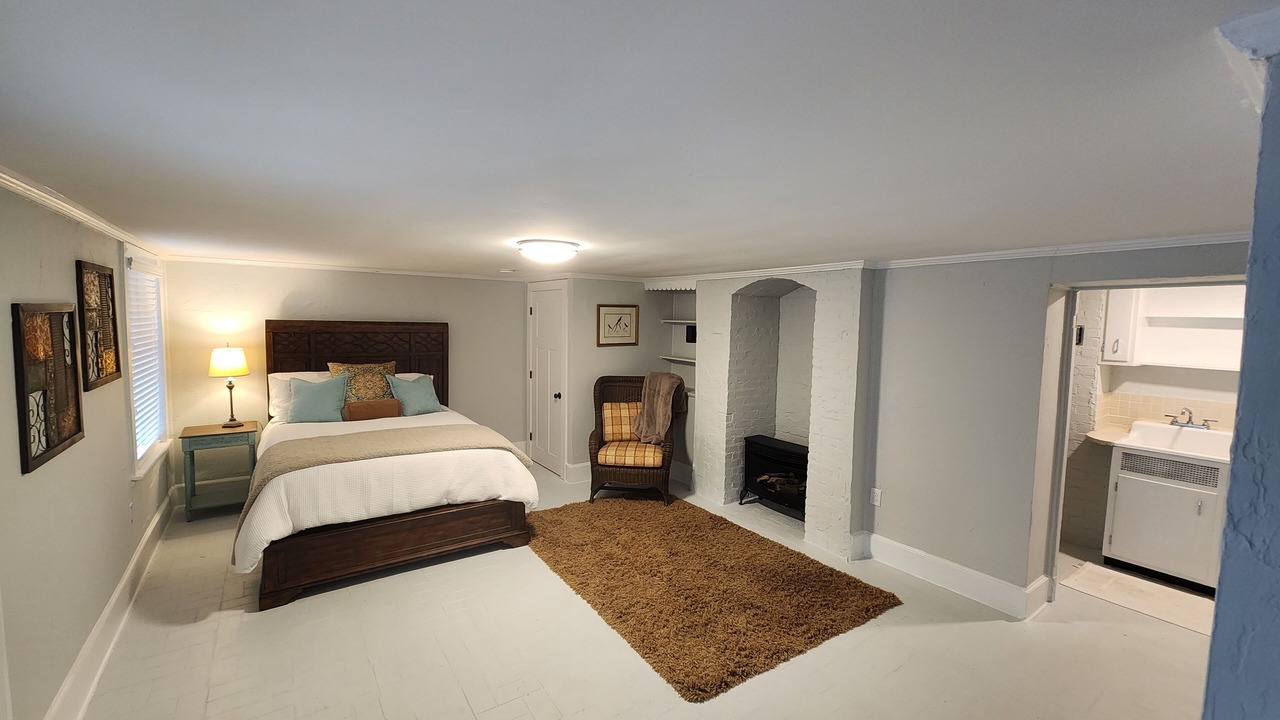 Photo of Bedroom in Macon