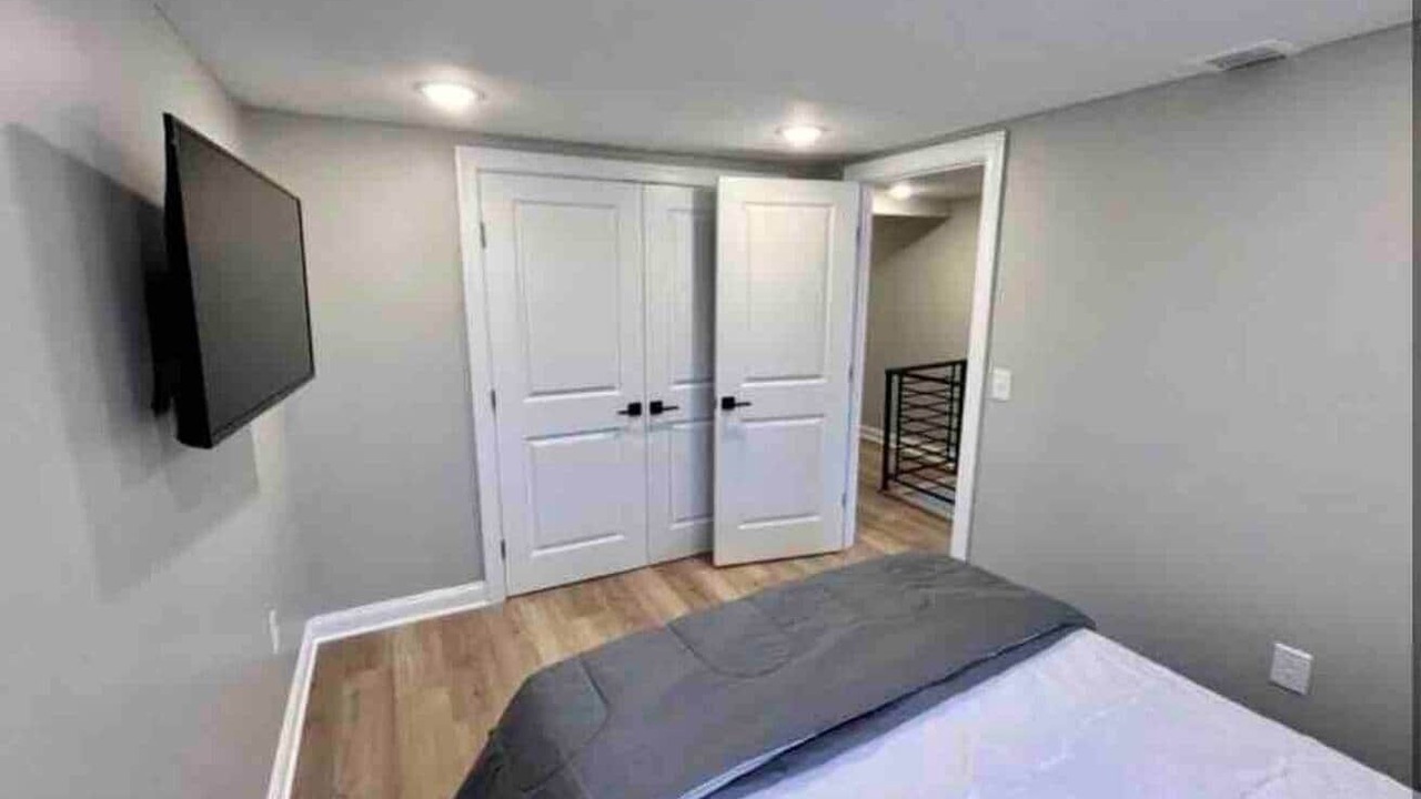 Photo of Bedroom in Spring Garden