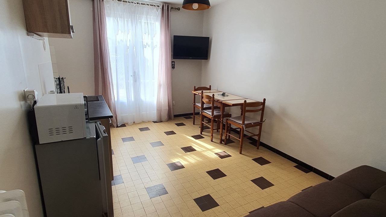 Photo of Livingroom in Orange
