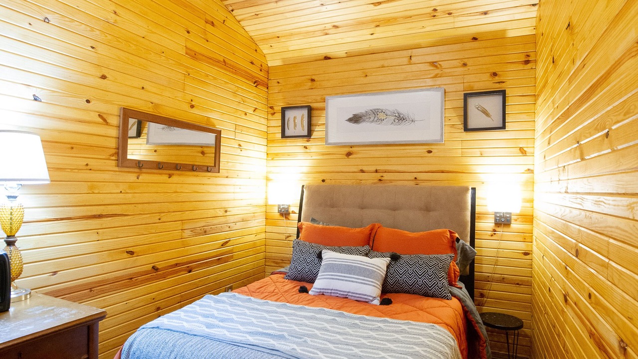 Photo of Bedroom in Doniphan
