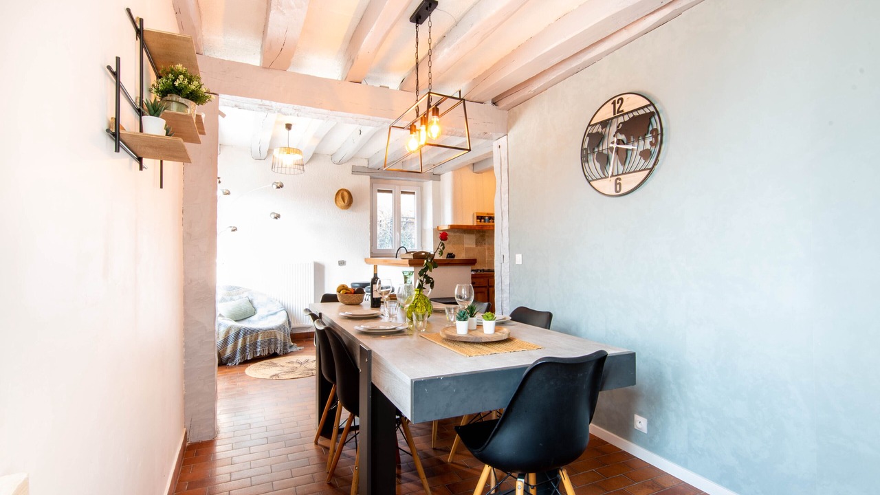 Photo of Others in Venon