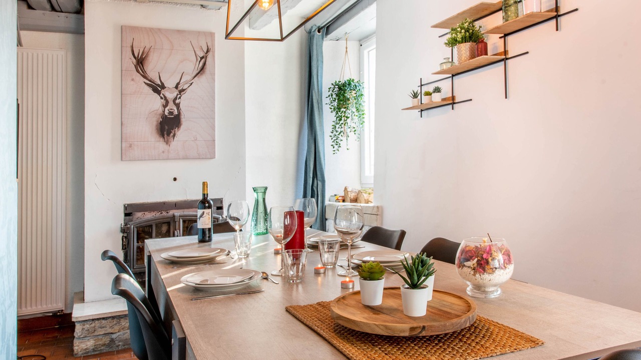 Photo of Others in Venon