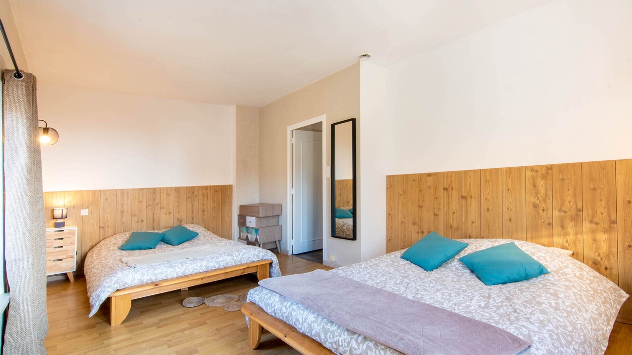 Photo of Bedroom in Venon