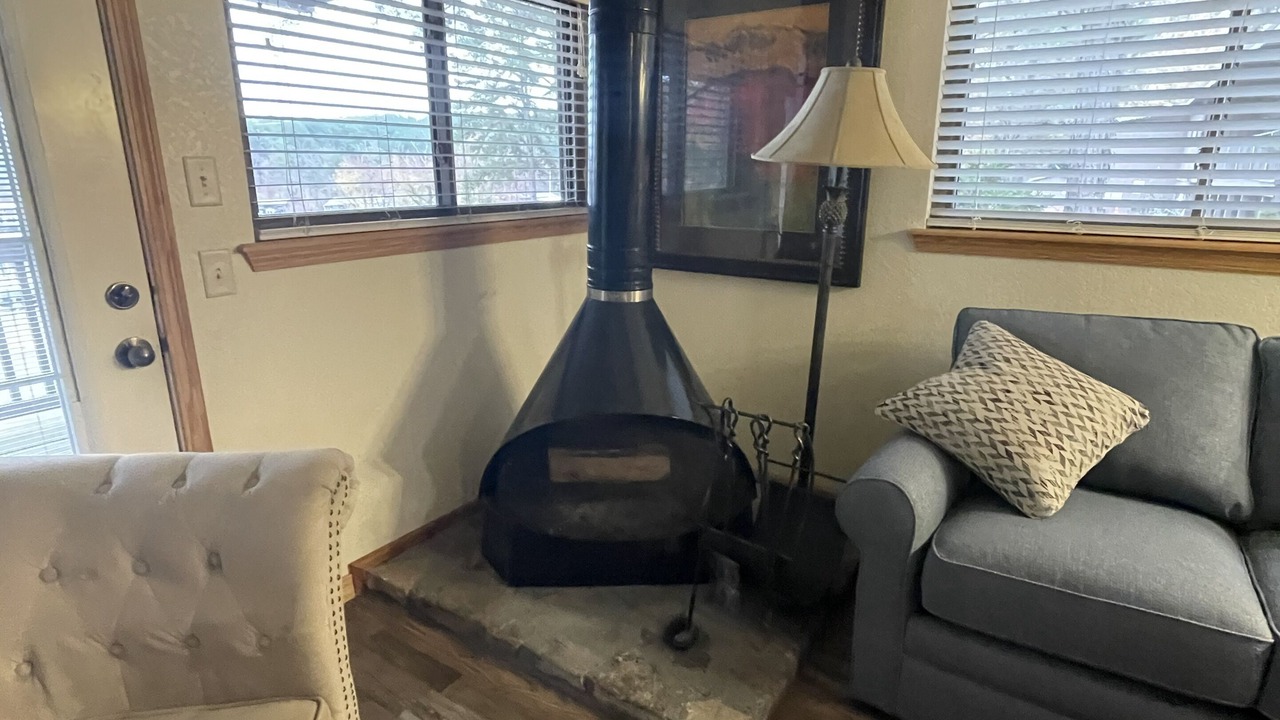 Photo of Bedroom in Mount Ida