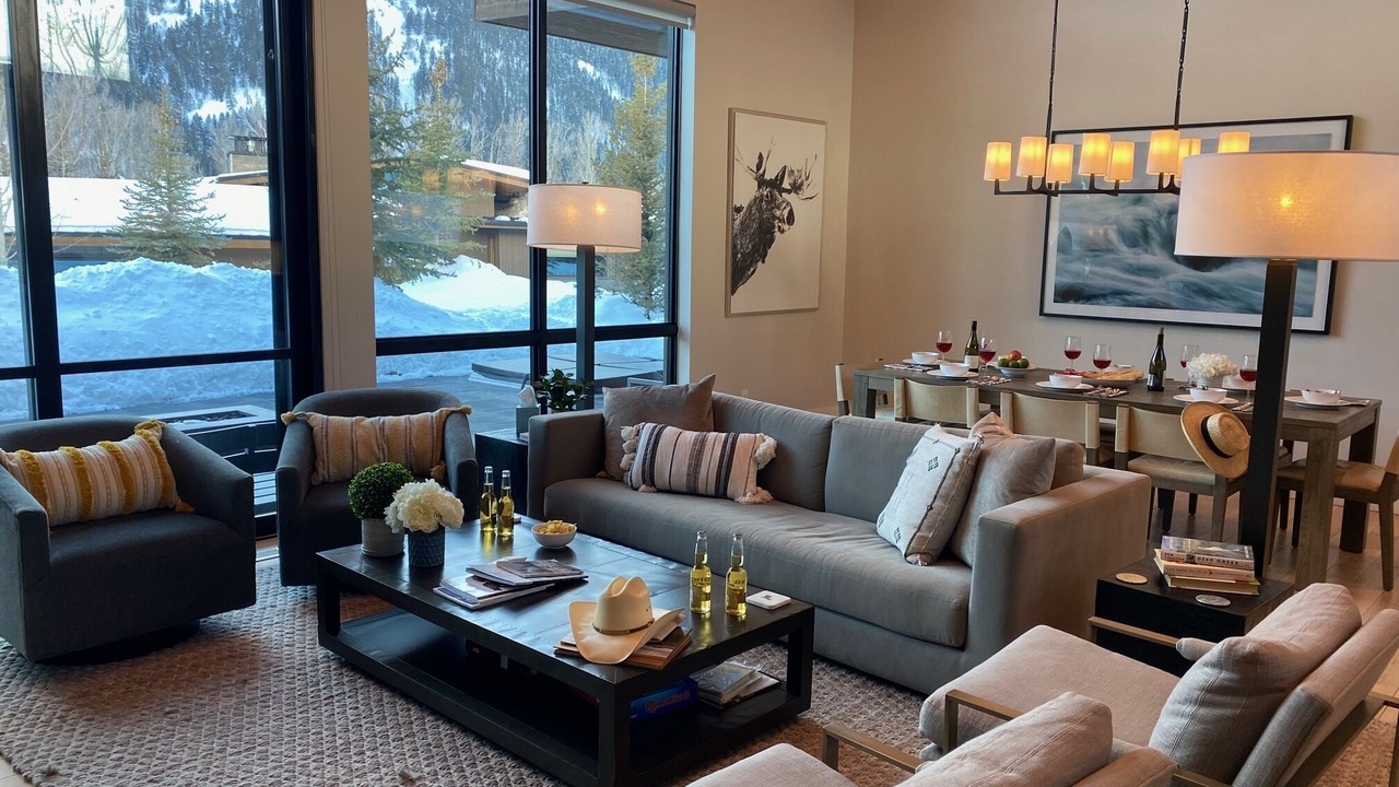 Photo of Livingroom in Hoback Junction