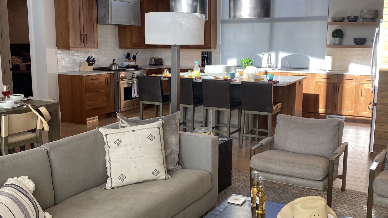 Photo of Livingroom in Hoback Junction